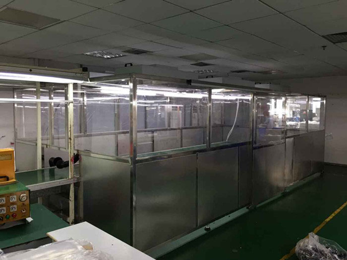可拓展?jié)崈襞镉址Q為連體凈化棚或者可連接無(wú)塵棚，層流工作棚