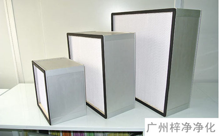 F-S有隔板中效空氣過濾器主要用于制藥、電子、食品廠房中潔凈/空調(diào)/通風(fēng)系統(tǒng)的中級過濾。